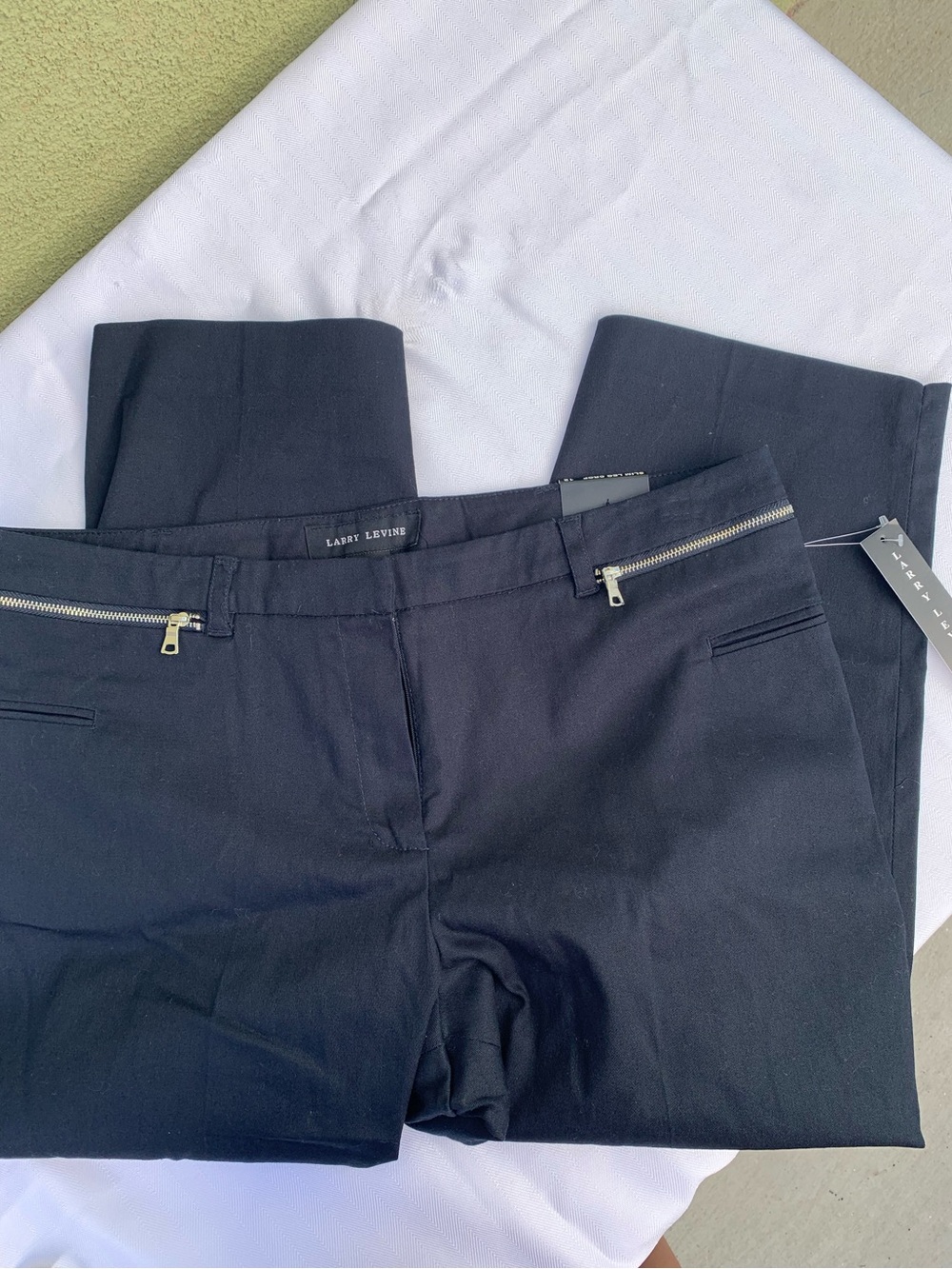 women’s slim cropped trousers Size 12